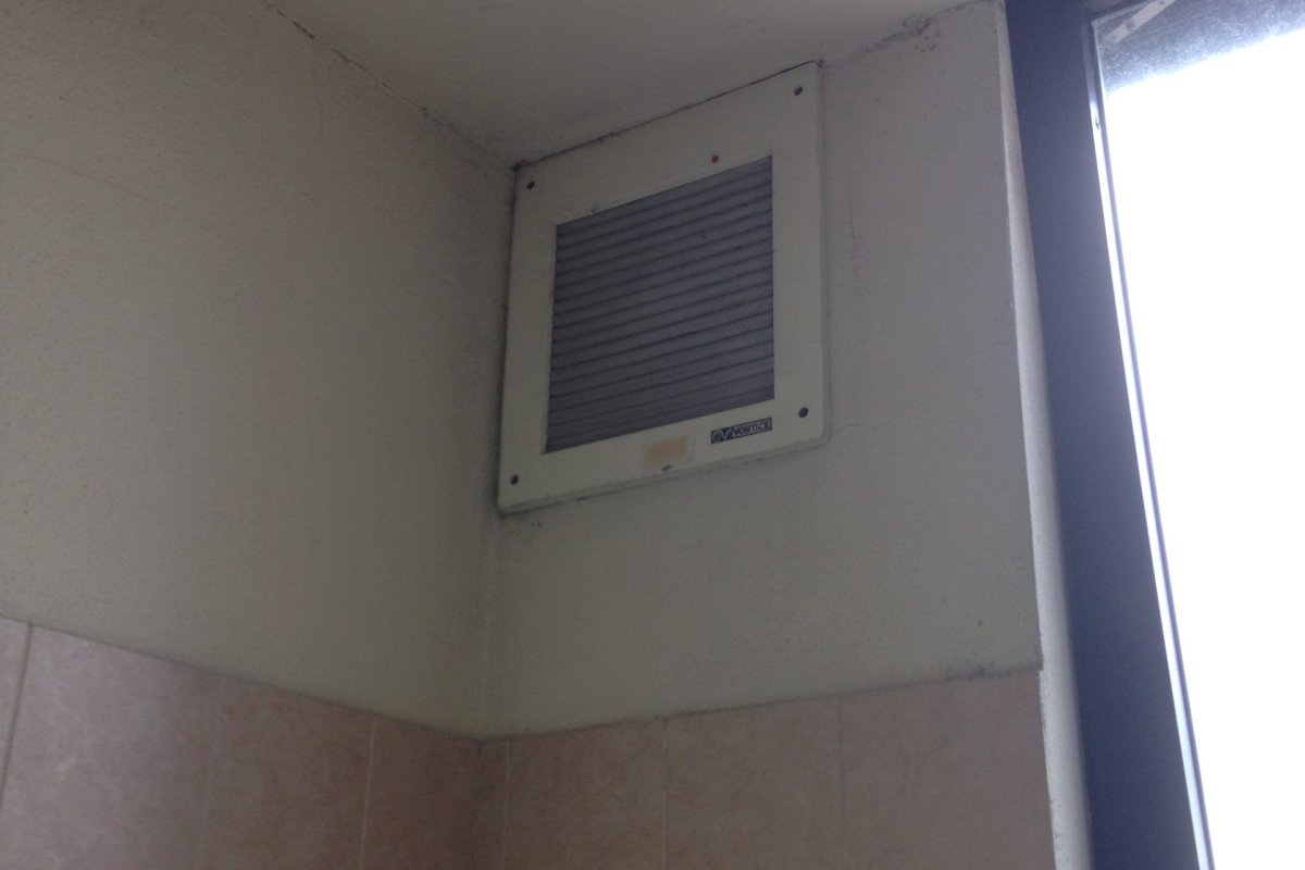 Cómo saber si la ventilación de un baño está funcionando